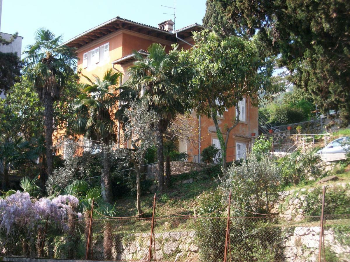 Villa Rose Apartment Laurana Esterno foto